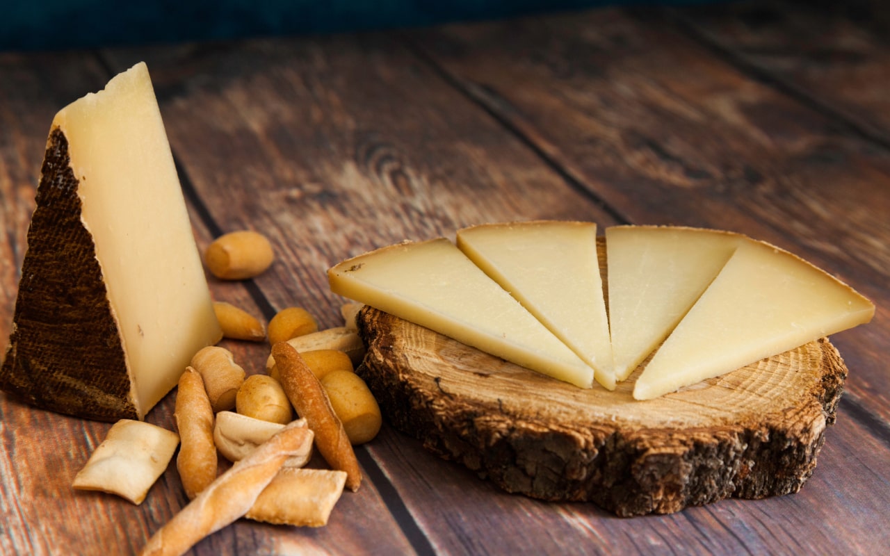 Spanish Cheese - Manchego, Idiazábal, and More