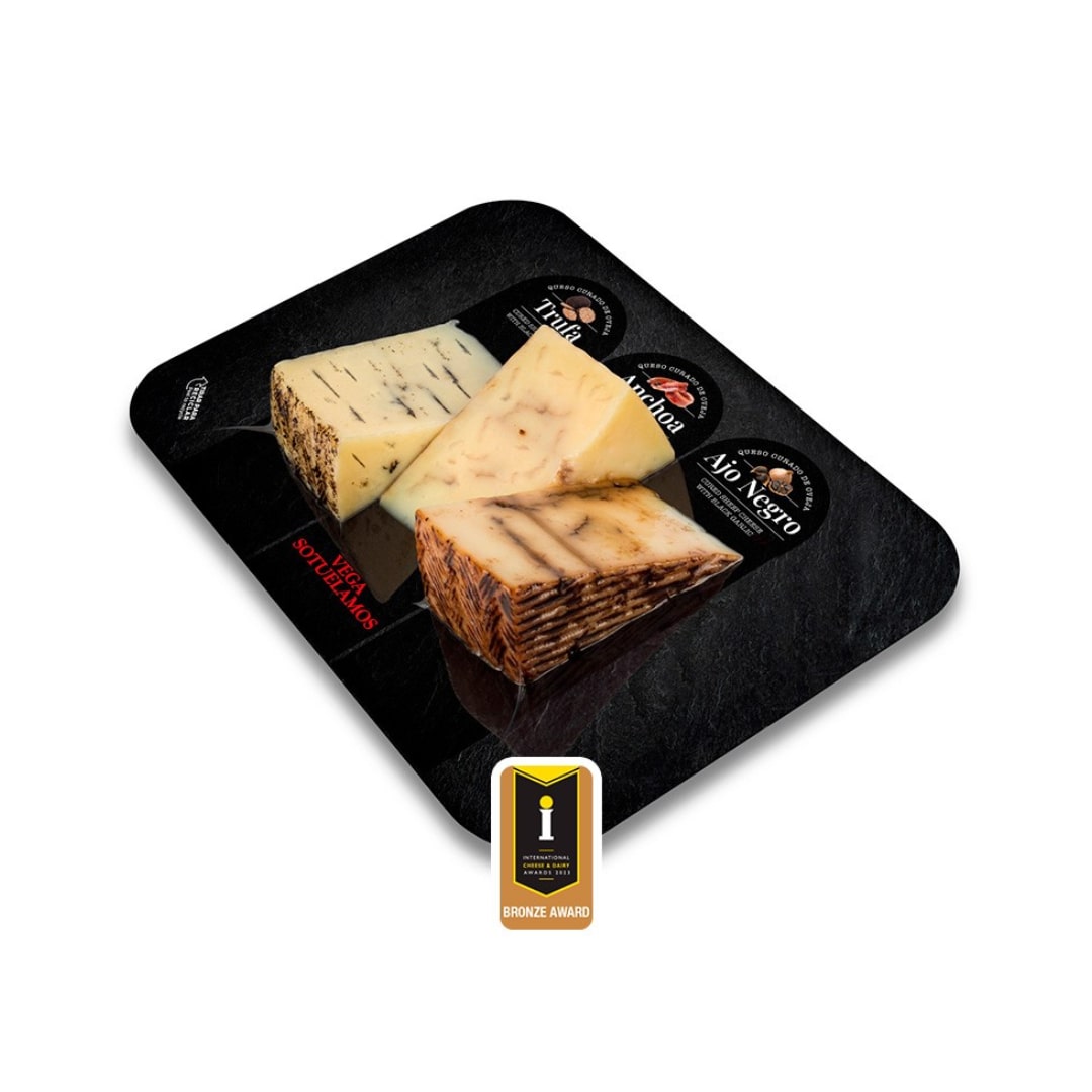 Manchego Cheese Board by Vega Sotuélamos Vega Sotuélamos