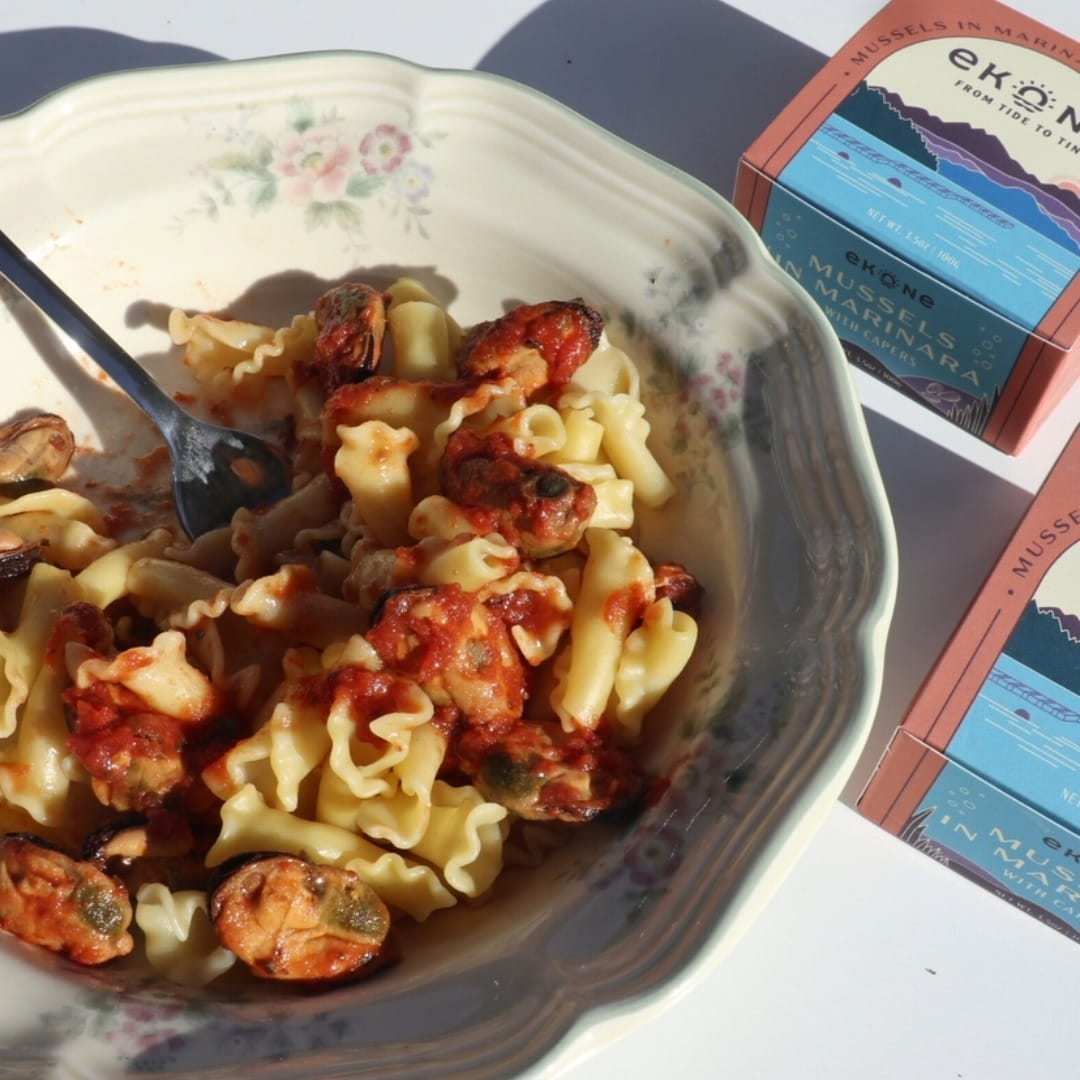 Mussels in Marinara with Capers by Ekone