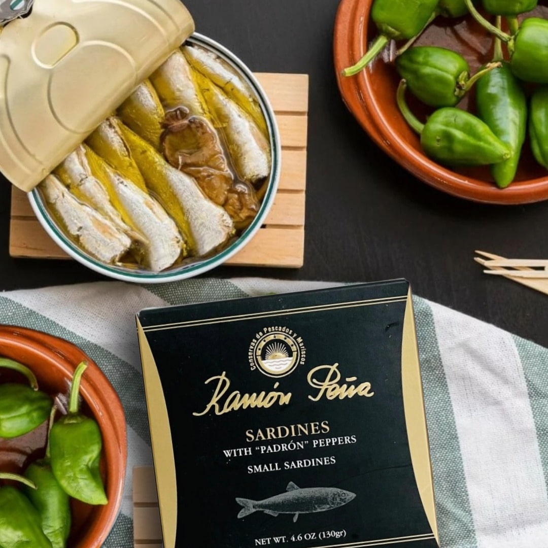 Small Sardines In Olive Oil with Padron Pepper by Ramón Peña Gold Edition